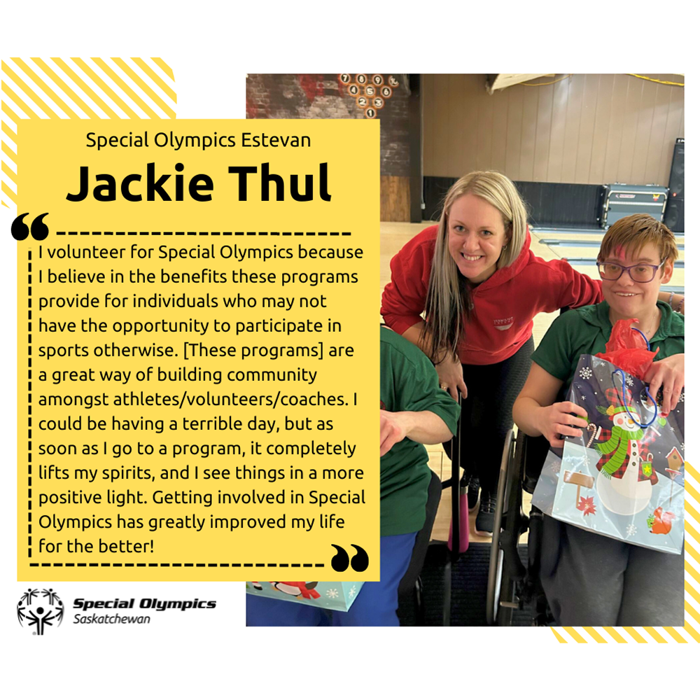 A photo of Jackie Thul smiling for the camera and posing with two athletes who are holding Christmas presents.